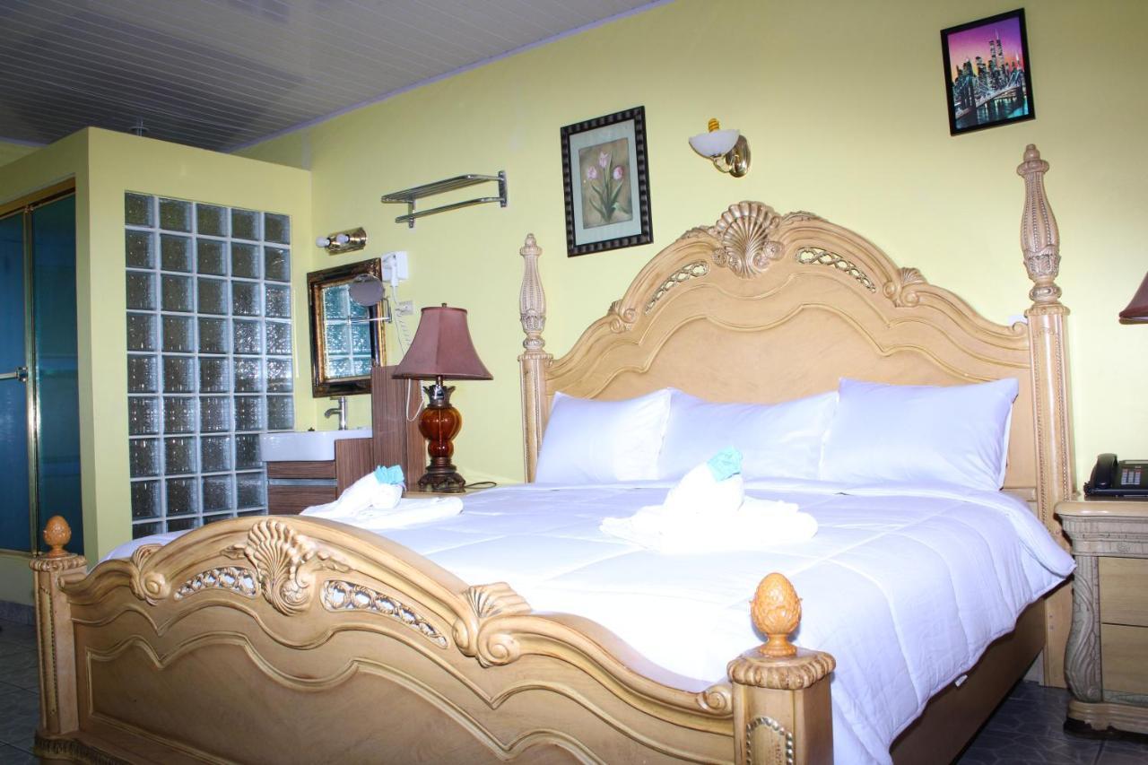Pg Quality Inn Τζώρτζταουν Εξωτερικό φωτογραφία