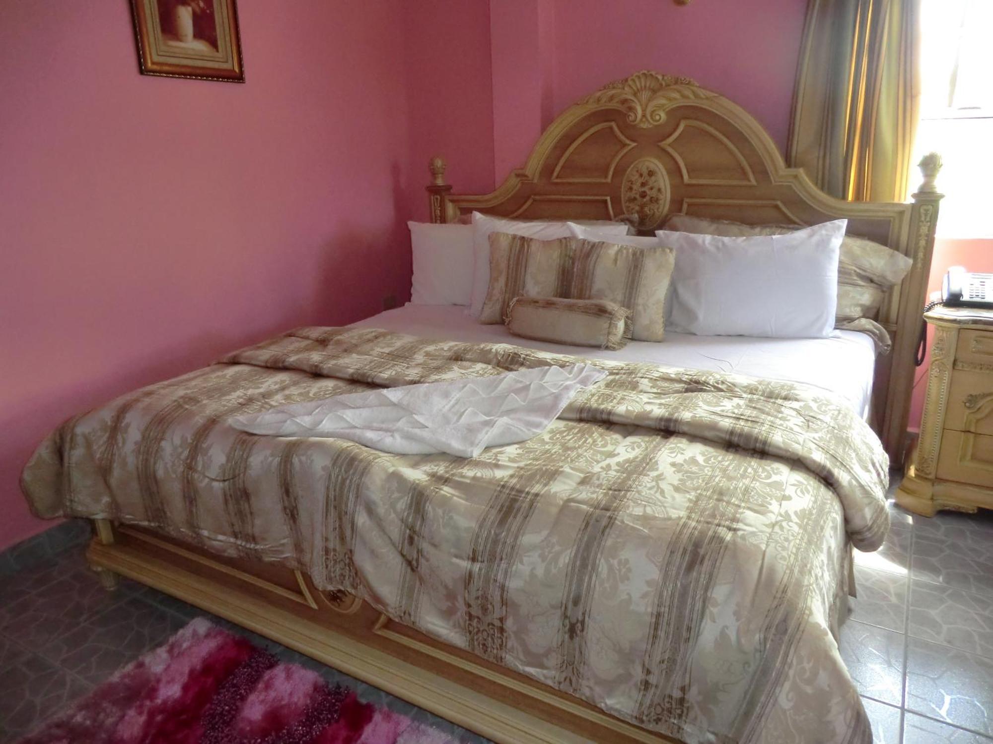 Pg Quality Inn Τζώρτζταουν Εξωτερικό φωτογραφία