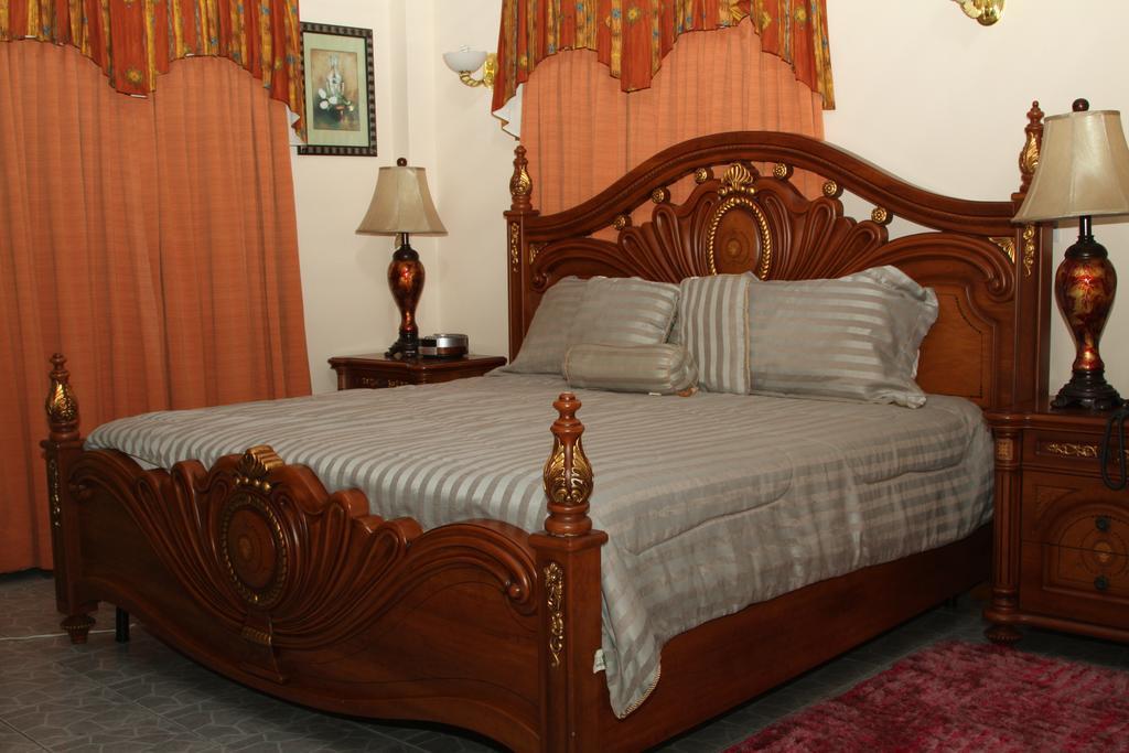 Pg Quality Inn Τζώρτζταουν Εξωτερικό φωτογραφία