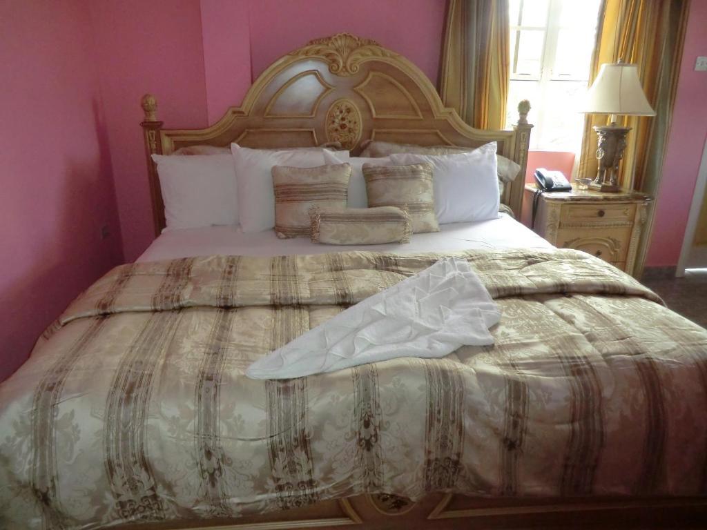 Pg Quality Inn Τζώρτζταουν Δωμάτιο φωτογραφία